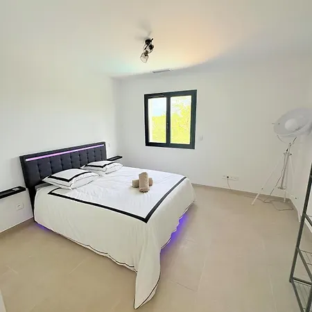 Villa Somptueuse De Luxe, Jacuzzi Et Piscine *