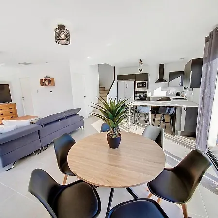Villa Somptueuse De Luxe, Jacuzzi Et Piscine *