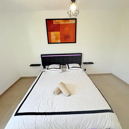 Somptueuse De Luxe, Jacuzzi Et Piscine