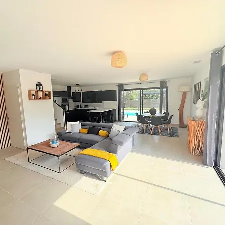 Somptueuse De Luxe, Jacuzzi Et Piscine Villa Teyran